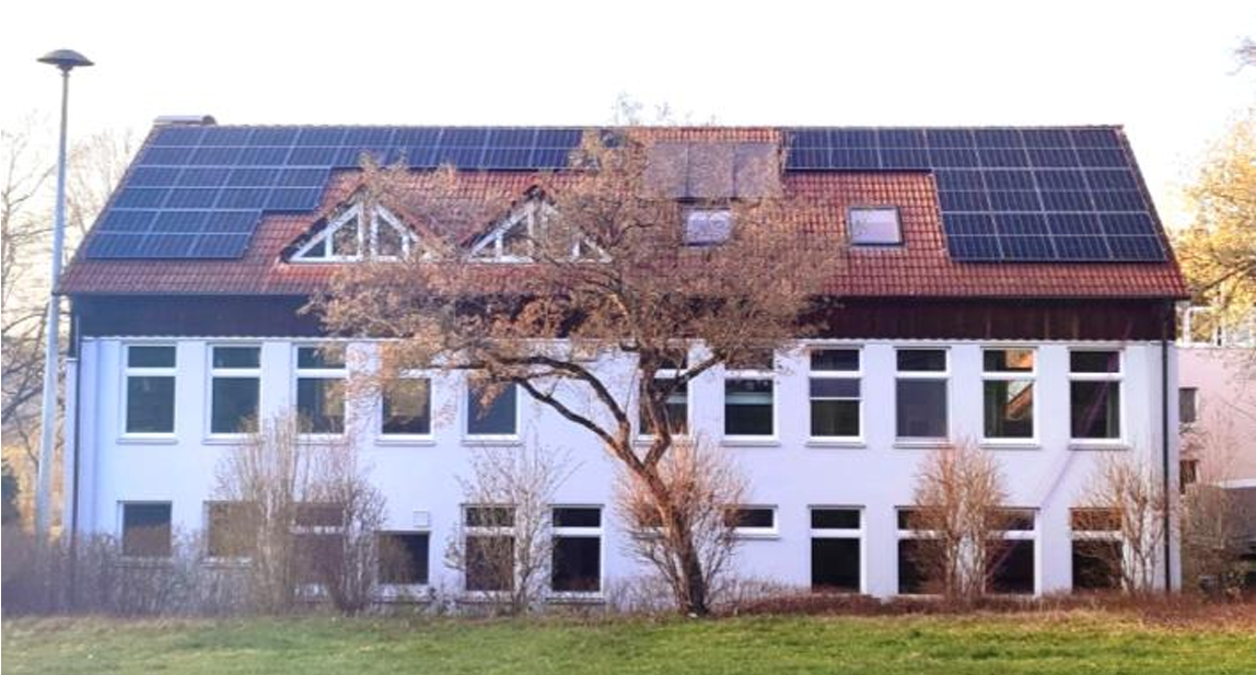 Frontansicht Pfadfinderhaus Röderhaid