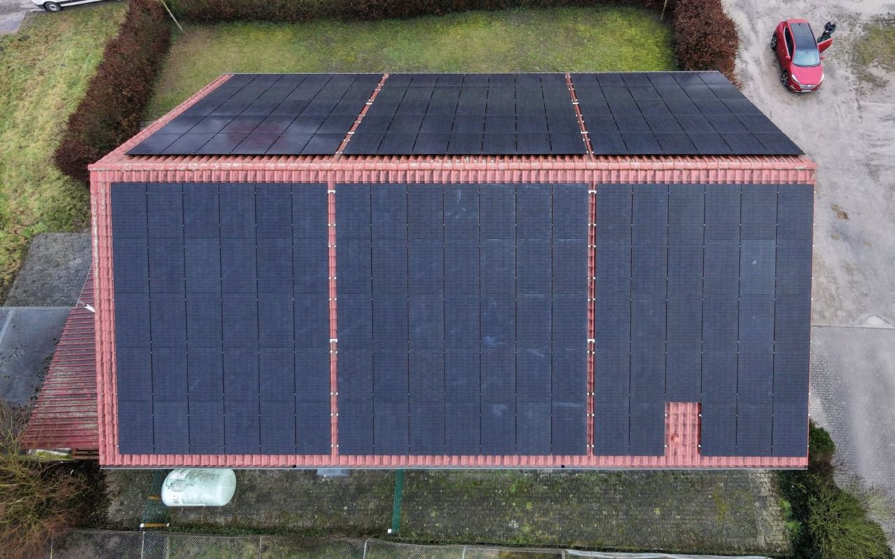 Solaranlage Dach Vereinsheim MTV Fürstenberg